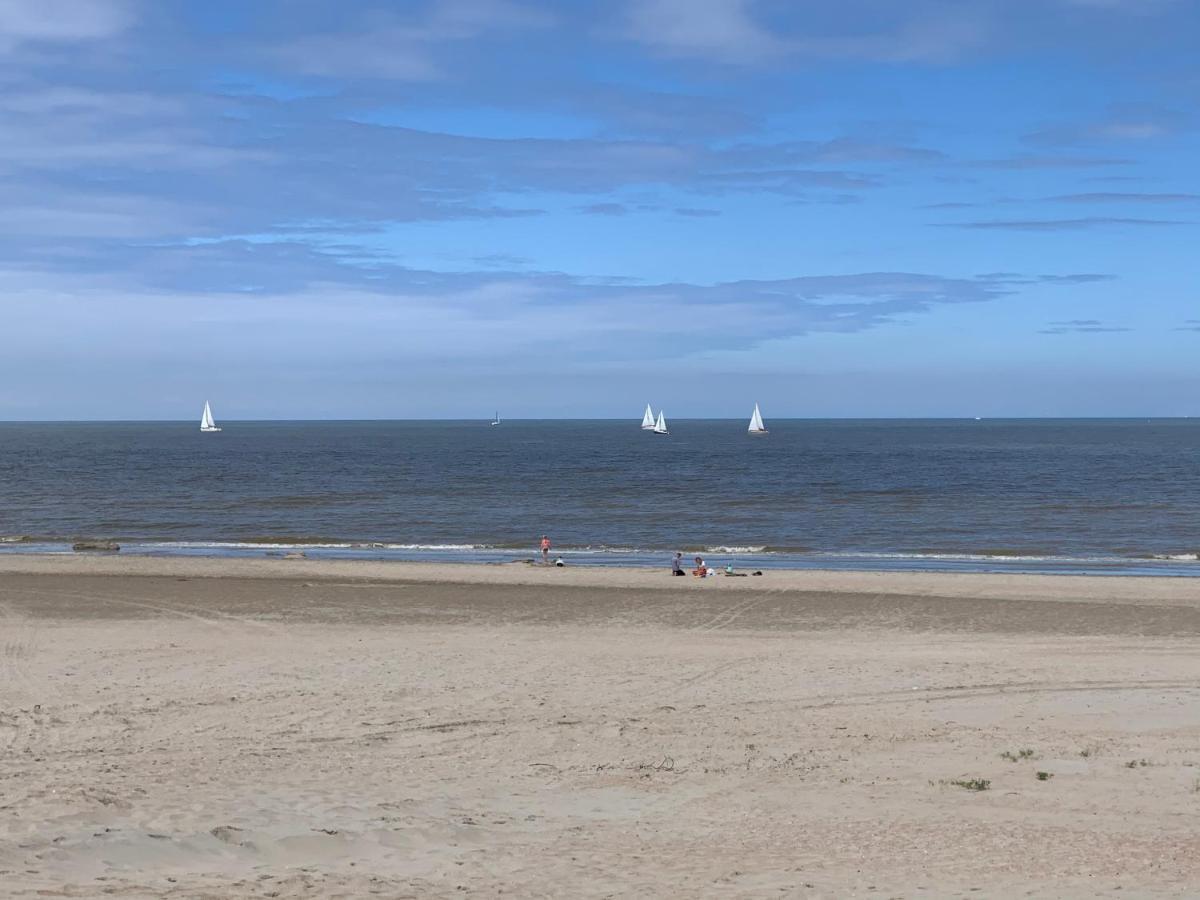 Karthuizer Appartement Nieuwpoort Eksteriør bilde